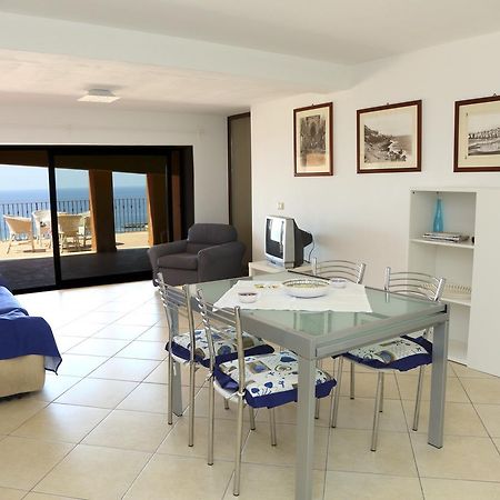Apartamento Terrazze Ponente E Levante - By Vacation Service Cefalú Exterior foto