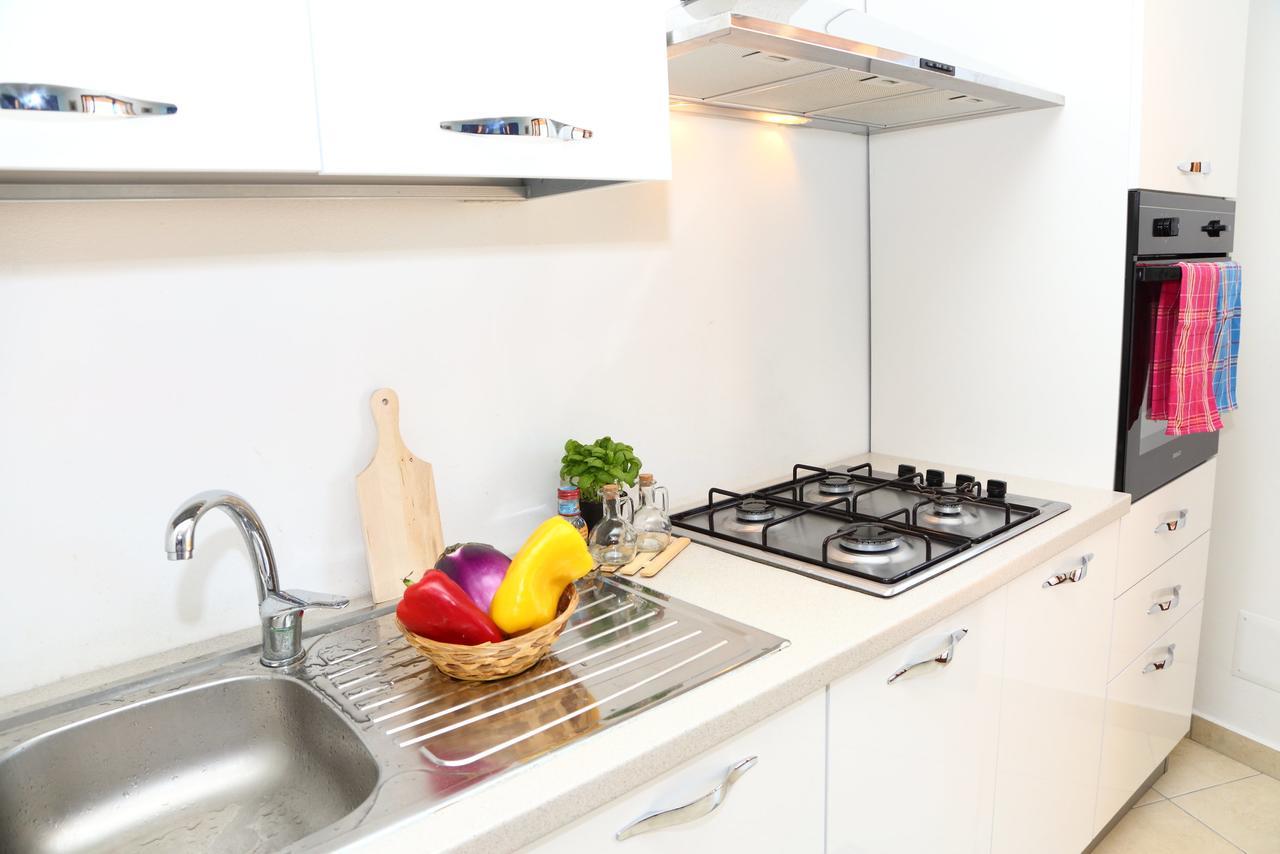 Apartamento Terrazze Ponente E Levante - By Vacation Service Cefalú Habitación foto